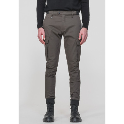 PANTALONE CON RIB AL FONDO